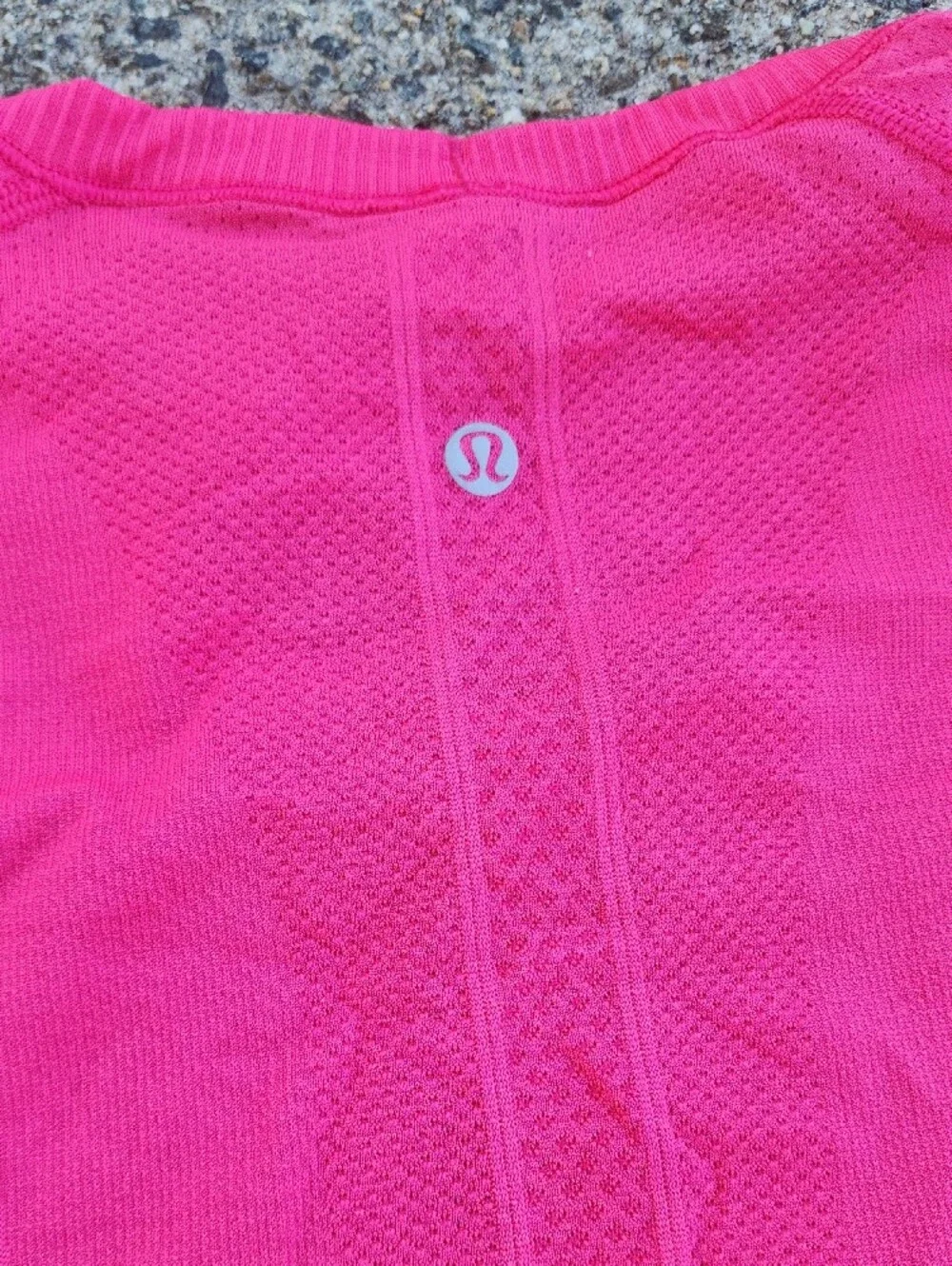 lululemon athletica Swiftly Tech Hot Pink Performance Long Sleeve Top size 8
